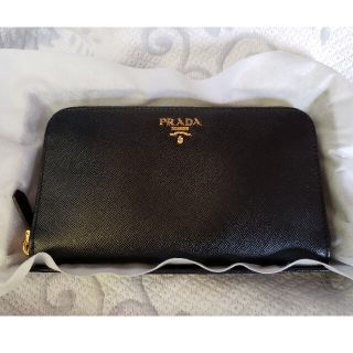 プラダ(PRADA)のPRADA　長財布　ブラック(財布)