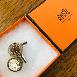 エルメス(Hermes)の美品　エルメス　セリエ　カフス　シルバー　ウッド　(カフリンクス)