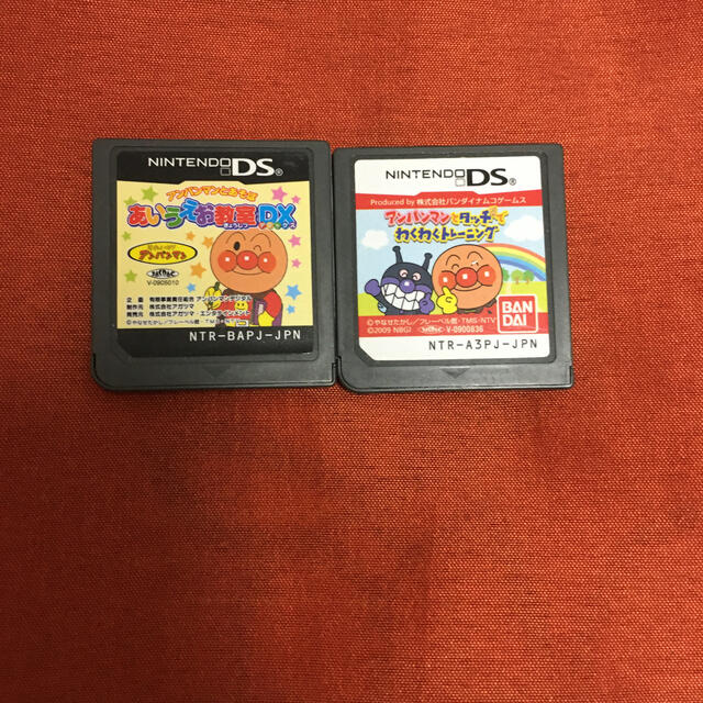 ニンテンドーDS(ニンテンドーDS)のアンパンマン ds ソフト カセット セット エンタメ/ホビーのゲームソフト/ゲーム機本体(携帯用ゲームソフト)の商品写真