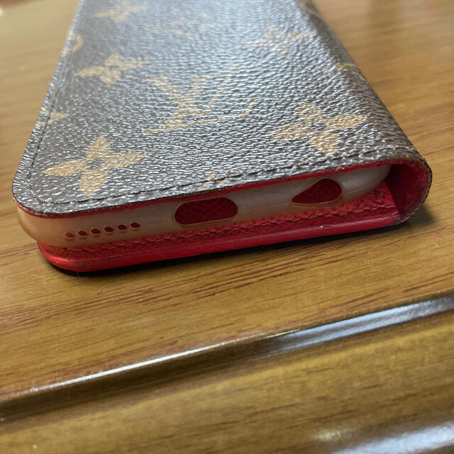 LOUIS VUITTON(ルイヴィトン)のLOUIS VUITTON スマホケース6S 値下げしました スマホ/家電/カメラのスマホアクセサリー(iPhoneケース)の商品写真