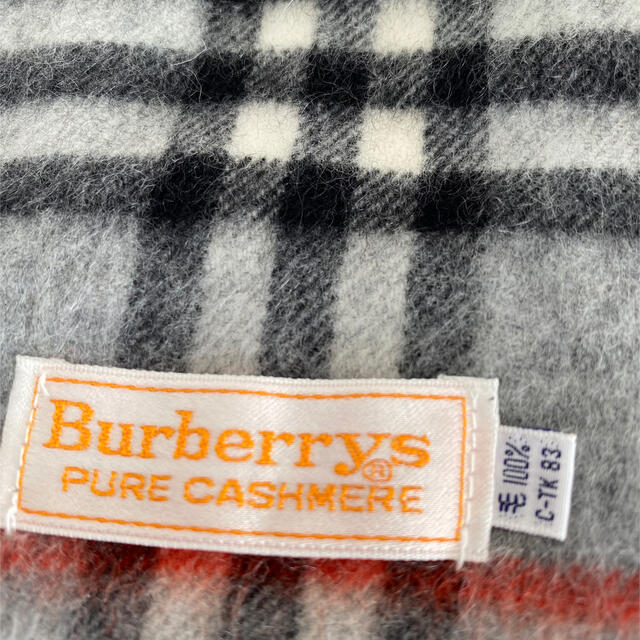 BURBERRY(バーバリー)のバーバリー　カシミヤ　マフラー　ライトグレー　美品 レディースのファッション小物(マフラー/ショール)の商品写真