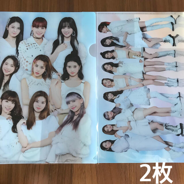 NiziU クリアファイル 2枚 ローソン エンタメ/ホビーのタレントグッズ(アイドルグッズ)の商品写真