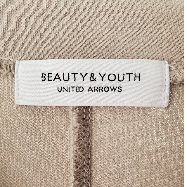 BEAUTY&YOUTH UNITED ARROWS(ビューティアンドユースユナイテッドアローズ)のB&Y ユナイテッドアローズ ワンピース カットソー グレージュ 美品 レディースのワンピース(ひざ丈ワンピース)の商品写真