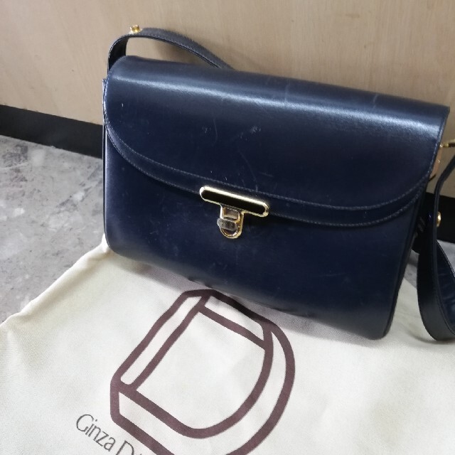 Ginza DAIKOKUYA 牛革　バッグ　黒 レディースのバッグ(ハンドバッグ)の商品写真