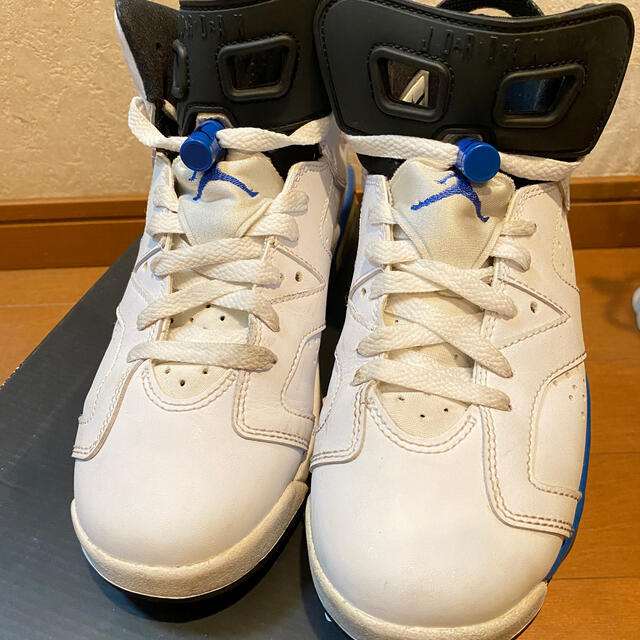 Nike Nike Air Jordan 6 Retro Bg ホワイト レア物 の通販 By Coconut13 プロフ必読 ナイキならラクマ Nike Nike Air Jordan 6 Retro Bg ホワイト レア物 の通販 By Coconut13 プロフ必読 ナイキならラクマ