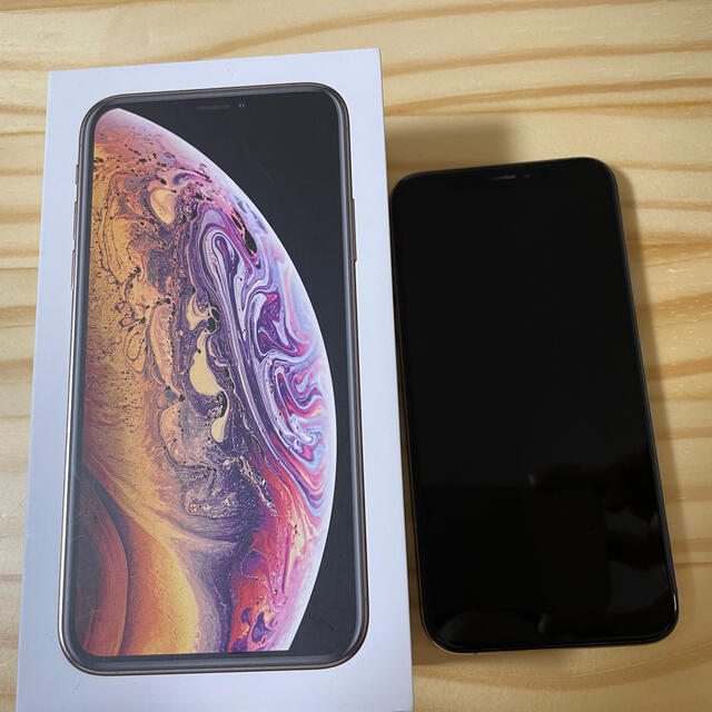 【最終値下げ】iPhone Xs Gold 256 GB SIMフリー