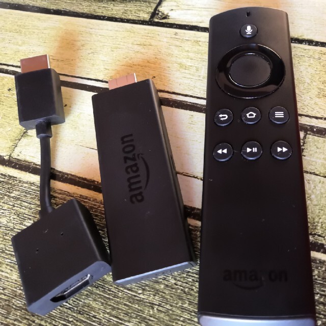 アマゾン　Fire TV Stick スマホ/家電/カメラのテレビ/映像機器(テレビ)の商品写真