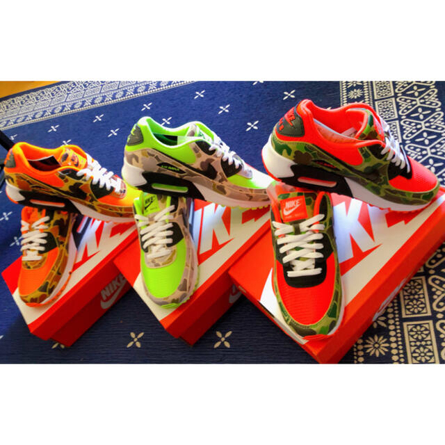 atmos(アトモス)のNIKE AIR MAX 90 ダックカモ　3色セット メンズの靴/シューズ(スニーカー)の商品写真