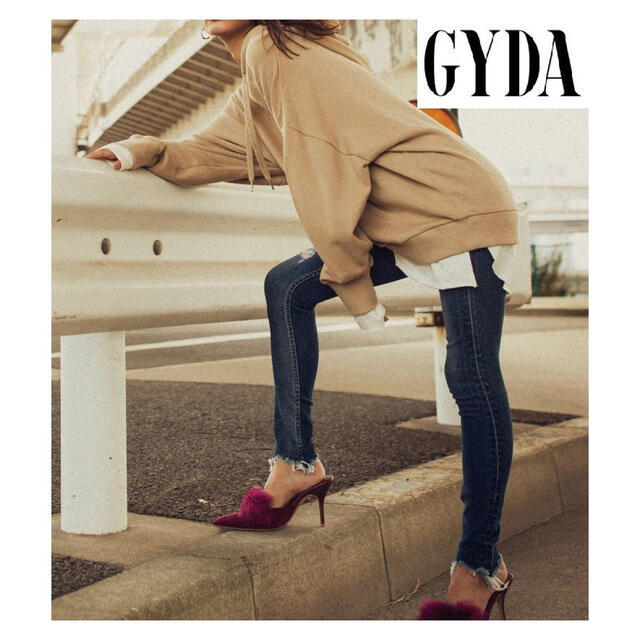 GYDA - 完売色 GYDA レイヤードパーカー ベージュの通販 by nnn.com ...