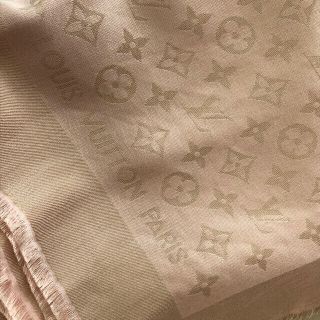 ルイヴィトン(LOUIS VUITTON)のお値下げ　ルイヴィトンストール美品(ストール/パシュミナ)