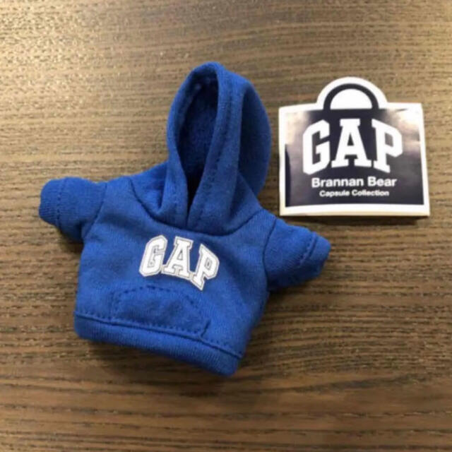 GAP(ギャップ)のギャップ  ガチャガチャ 青 ブルー 激レア かわいい ぬいぐるみ  着せ替え エンタメ/ホビーのおもちゃ/ぬいぐるみ(ぬいぐるみ)の商品写真