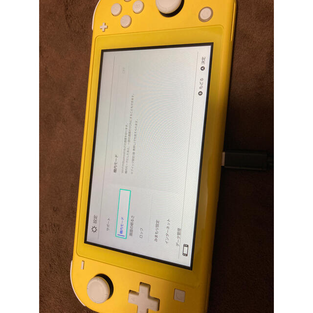 Nintendo Switch(ニンテンドースイッチ)の任天堂switchライト エンタメ/ホビーのゲームソフト/ゲーム機本体(携帯用ゲーム機本体)の商品写真