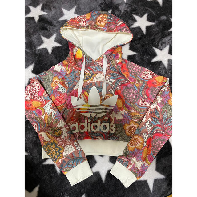 adidas♡パーカー