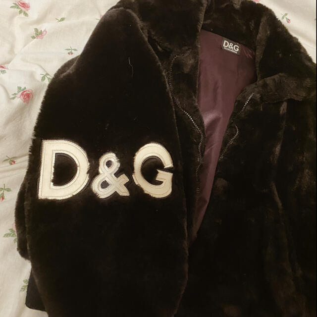 D&G(ディーアンドジー)の❤︎ vintage D&G ファーブルゾン　❤︎ レディースのジャケット/アウター(毛皮/ファーコート)の商品写真