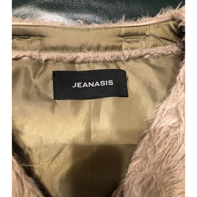 JEANASIS(ジーナシス)のジーナシス　ファージャケット レディースのジャケット/アウター(ノーカラージャケット)の商品写真