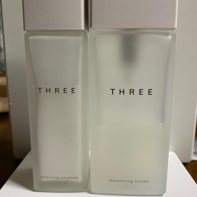 THREE(スリー)のTHREE 化粧水 乳液セット コスメ/美容のスキンケア/基礎化粧品(化粧水/ローション)の商品写真