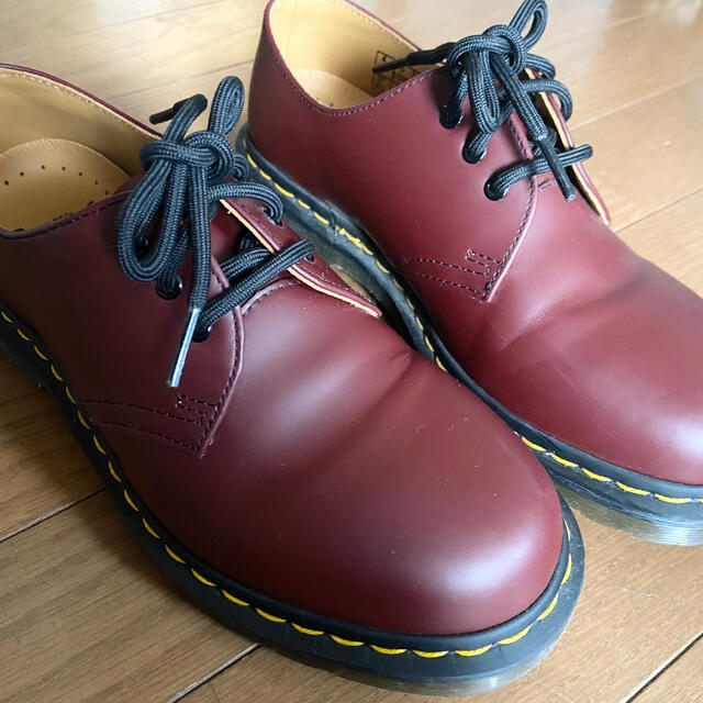 Dr.Martens(ドクターマーチン)のDr.Martens 3ホール　チェリーレッド　23.0センチ レディースの靴/シューズ(ローファー/革靴)の商品写真