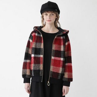 バーバリーブルーレーベル(BURBERRY BLUE LABEL)の新品　ブルーレーベルクレストブリッジ　ボアブルゾン(ブルゾン)