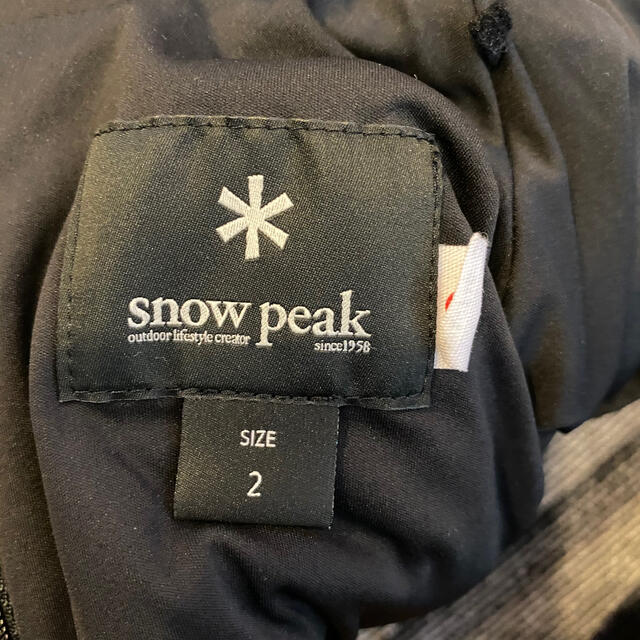 Snow Peak(スノーピーク)のSnow peak ダウン キッズ/ベビー/マタニティのキッズ服女の子用(90cm~)(ジャケット/上着)の商品写真