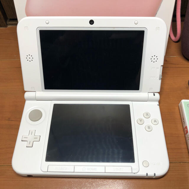 Nintendo 本体ピンク/ホワイトの通販 by はるな's shop｜ラクマ 3DS LL 低価最安値