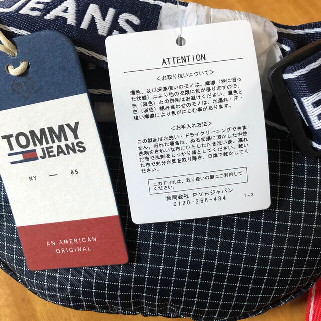 TOMMY HILFIGER(トミーヒルフィガー)の★専用です★トミージーンズ　ボディーバッグ　ウエストバッグ メンズのバッグ(ボディーバッグ)の商品写真