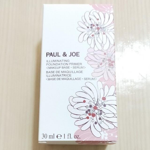 PAUL & JOE(ポールアンドジョー)のラトゥーエクラ ファンデーション プライマー 01 30ml コスメ/美容のベースメイク/化粧品(化粧下地)の商品写真