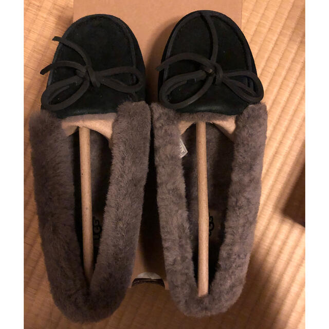 UGG(アグ)のUGG SOLANA LOAFER  アグ　ソラーナ レディースの靴/シューズ(スリッポン/モカシン)の商品写真