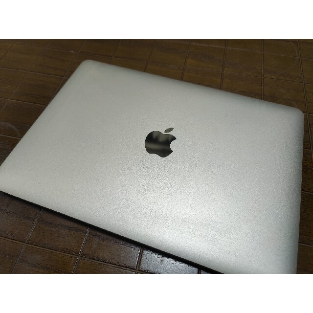Mac (Apple)(マック)のMacBook 12インチ Retinaディスプレイ 256GB 2015 ゴー スマホ/家電/カメラのPC/タブレット(ノートPC)の商品写真