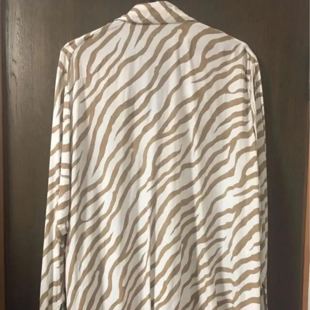 SUNSEA(サンシー)のあいう様専用　SUNSEA ゼブラ zebra シャツ メンズのトップス(シャツ)の商品写真