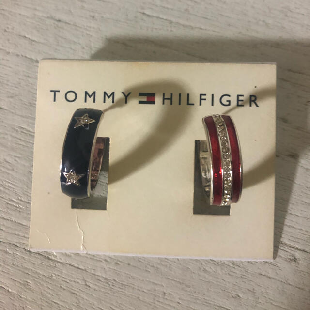 TOMMY HILFIGER(トミーヒルフィガー)の値下げ！TOMMY HILFIGER ピアス レディースのアクセサリー(ピアス)の商品写真