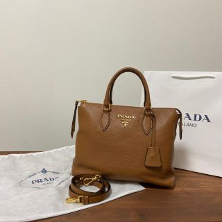 新品 PRADA プラダ トートバッグ ショルダーバッグ キャメル 高級