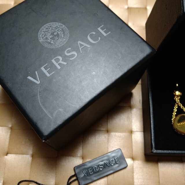 【VERSACE】耳かけピアス