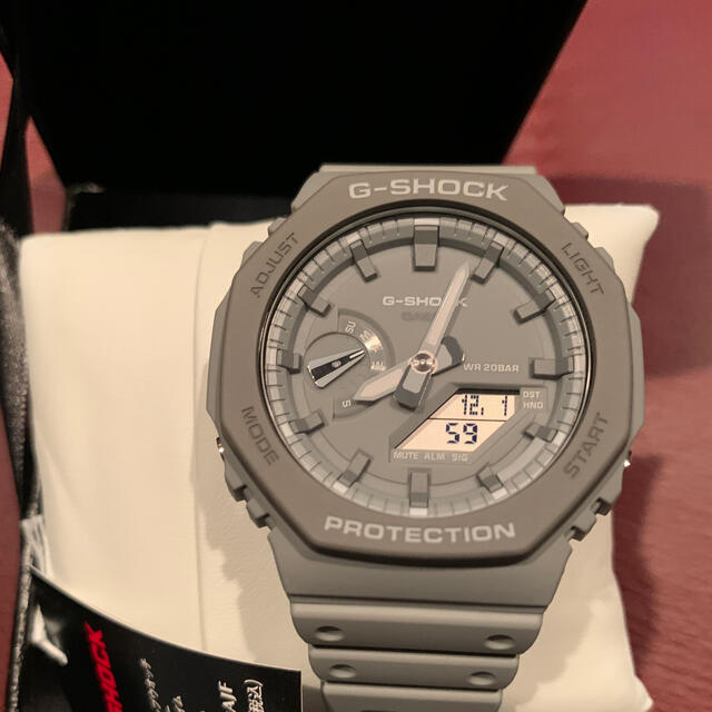 Gショック　GA-2110ET-8AJF 国内正規品