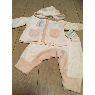 ニシマツヤ(西松屋)の【新品】ベビー洋服上下セット(その他)