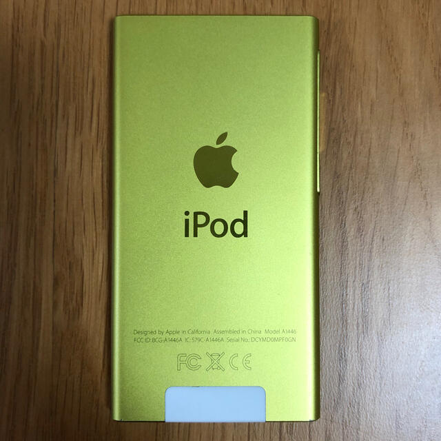 Apple iPod nano  16GB 2