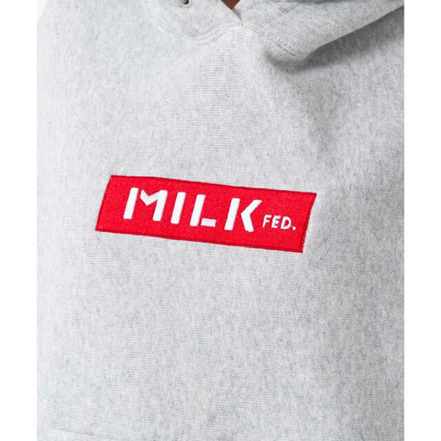 MILKFED.(ミルクフェド)のMILKFED. x CHAMPION BAR SWEAT HOODIE   レディースのトップス(パーカー)の商品写真