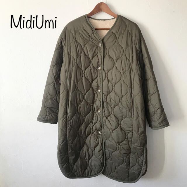 ★未使用 美品★ MidiUmi【ミディウミ】キルティング ボア コート レディースのジャケット/アウター(ロングコート)の商品写真