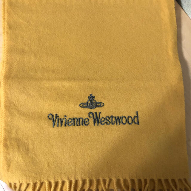 Vivienne Westwood(ヴィヴィアンウエストウッド)のヴィヴィアンウエストウッド　Vivienne Westwood マフラーイエロー レディースのファッション小物(マフラー/ショール)の商品写真