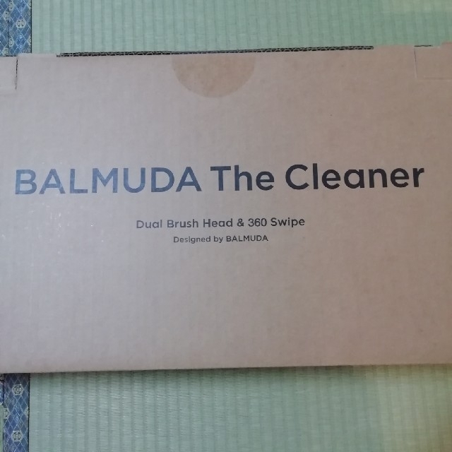 BALMUDA(バルミューダ)の【専用品】BALMUDA The Cleaner C01A-WH　　掃除機 スマホ/家電/カメラの生活家電(掃除機)の商品写真