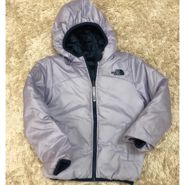 THE NORTH FACE(ザノースフェイス)のともパパ様専用⭐︎ノースフェイス　リバーシブル　ダウン　110 キッズ/ベビー/マタニティのキッズ服女の子用(90cm~)(ジャケット/上着)の商品写真