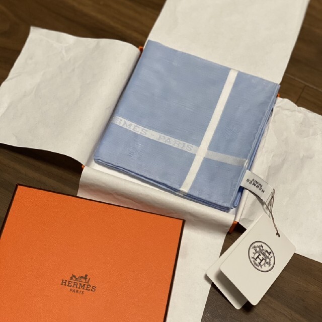 Hermes(エルメス)のエルメス ハンカチ 未使用 レディースのファッション小物(ハンカチ)の商品写真