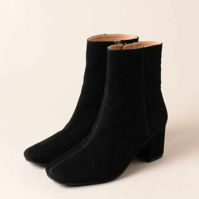 ❤宅配便配送❤ 新品◾️本物◾️UGGアグショートブーツヒール有り