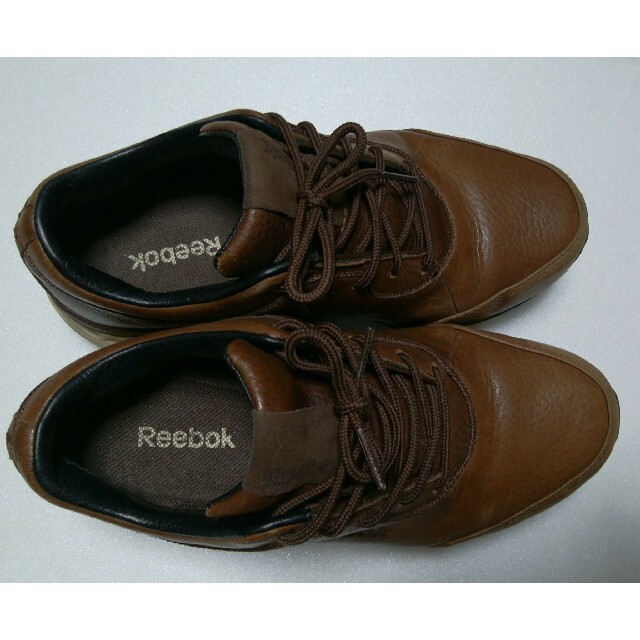 Reebok　スニーカー