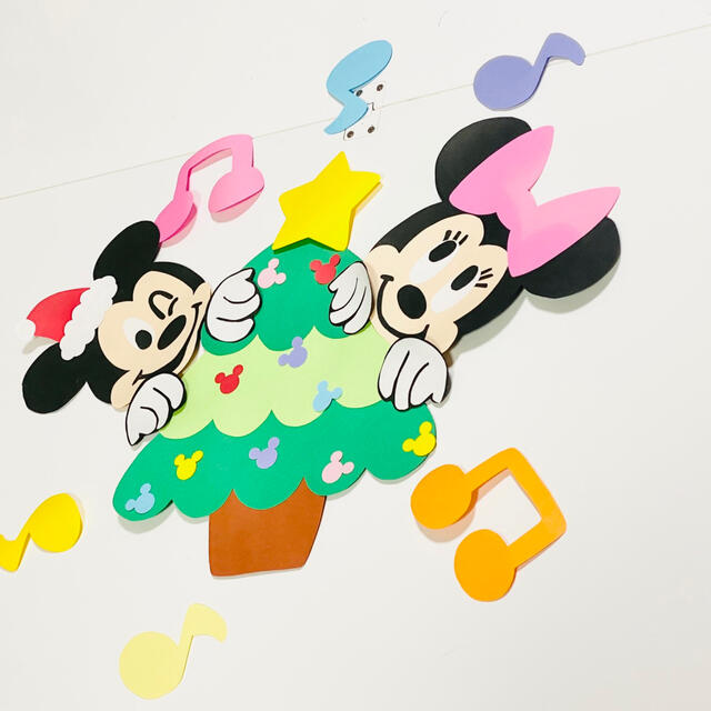 Disney(ディズニー)の大幅値下げSALE！！【即日発送】ミッキー&ミニーの壁面飾り ハンドメイドの素材/材料(型紙/パターン)の商品写真