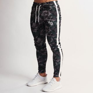 ヴァンキッシュ(VANQUISH)の VANQUISH URBAN CAMO TAPERED SWEATPANTS(その他)