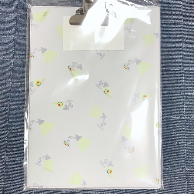 Disney 新品 ルクソーjr クリップボード ルクソーボール ディズニーストアの通販 By Ryoma プロフ必読 ディズニーならラクマ Disney 新品 ルクソーjr クリップボード ルクソーボール ディズニーストアの通販 By Ryoma プロフ必読 ディズニーならラクマ