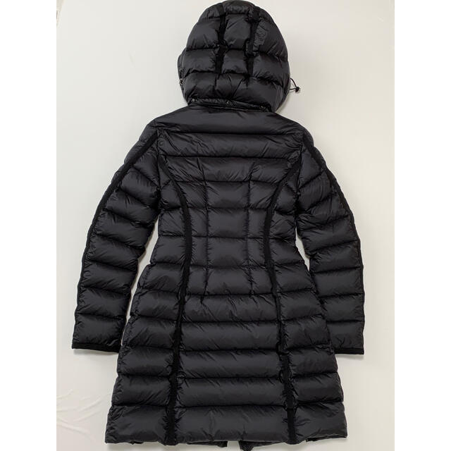 MONCLER(モンクレール)のMONCLER HERMINE モンクレール エルミンヌ ミディアム丈ダウン レディースのジャケット/アウター(ダウンコート)の商品写真