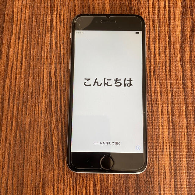 Apple(アップル)のiPhone6s スペースグレイ 16GB simフリー スマホ/家電/カメラのスマートフォン/携帯電話(スマートフォン本体)の商品写真