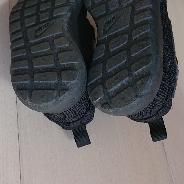 NIKE(ナイキ)のNIKE スニーカー16cm キッズ/ベビー/マタニティのキッズ靴/シューズ(15cm~)(スニーカー)の商品写真