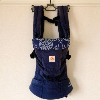 エルゴベビー(Ergobaby)のエルゴベイビー　ベビザらス限定　抱っこ紐(抱っこひも/おんぶひも)